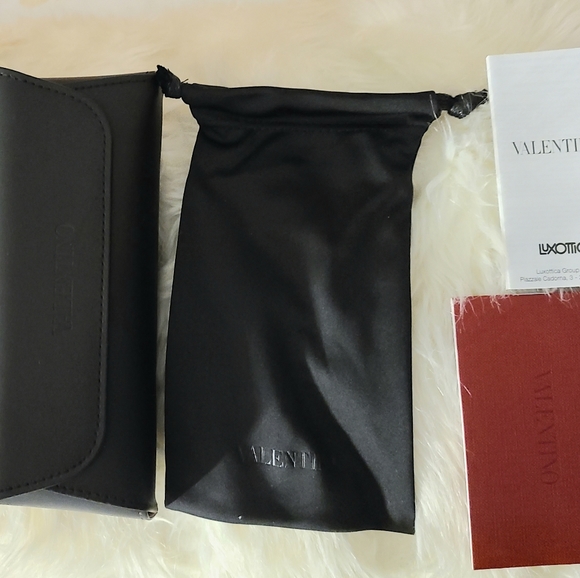 Valentino sunglasses with case NWT main image 4